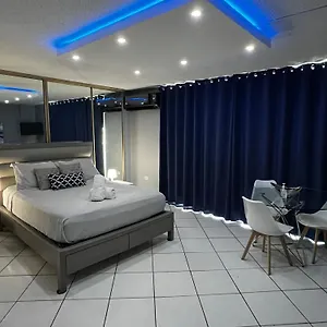 https://isla-verde-beach-5-min-walk-free-pkg-st-tropez.sanjuanpuertorico-hotels.com
