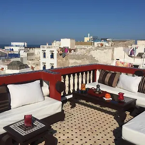 https://riad-bab-essaouira.essaouirahotels.net