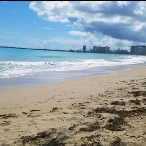 https://beach-front-apt-isla-verde-3.top-hotels-puertorico.com